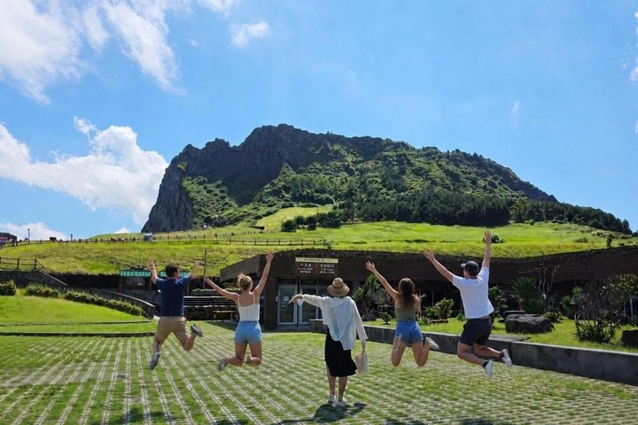 Best Jeju Day Tour: UNESCO & Must-See (East&SouthWest) - Photo 1 of 24
